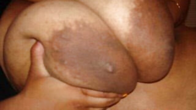 Estrella porno madura se torbe maduritas folla al doctor durante un examen médico